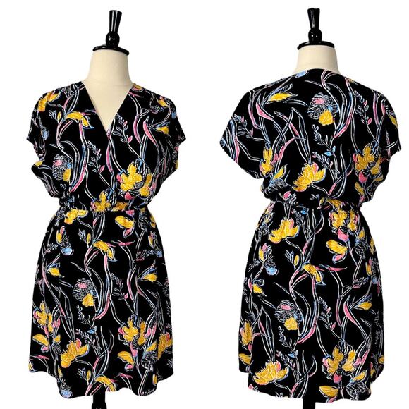 Halogen Women's Dress Elastic Waist V Neck Wrap Black Yellow Floral Size XL - Picture 10 of 10